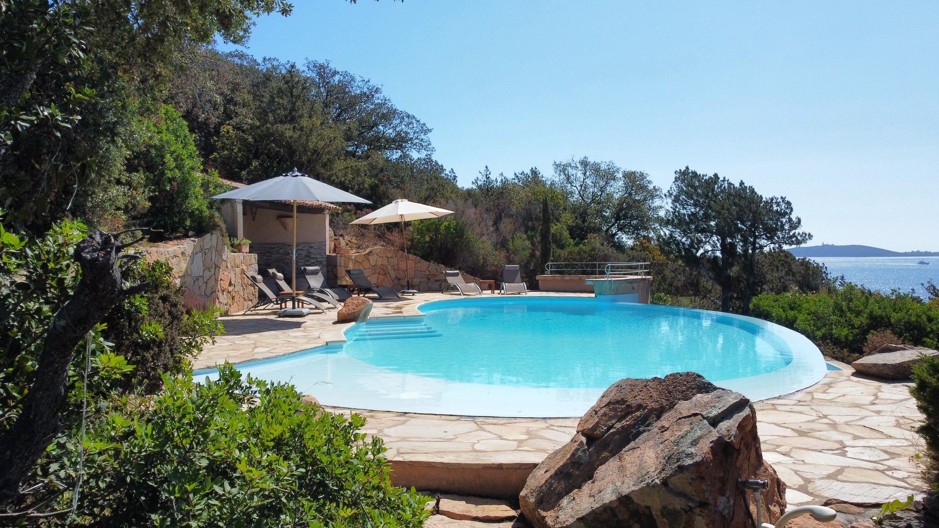Location saisonnière Villa 7&nbsp;Pièces 250&nbsp;m² Lecci