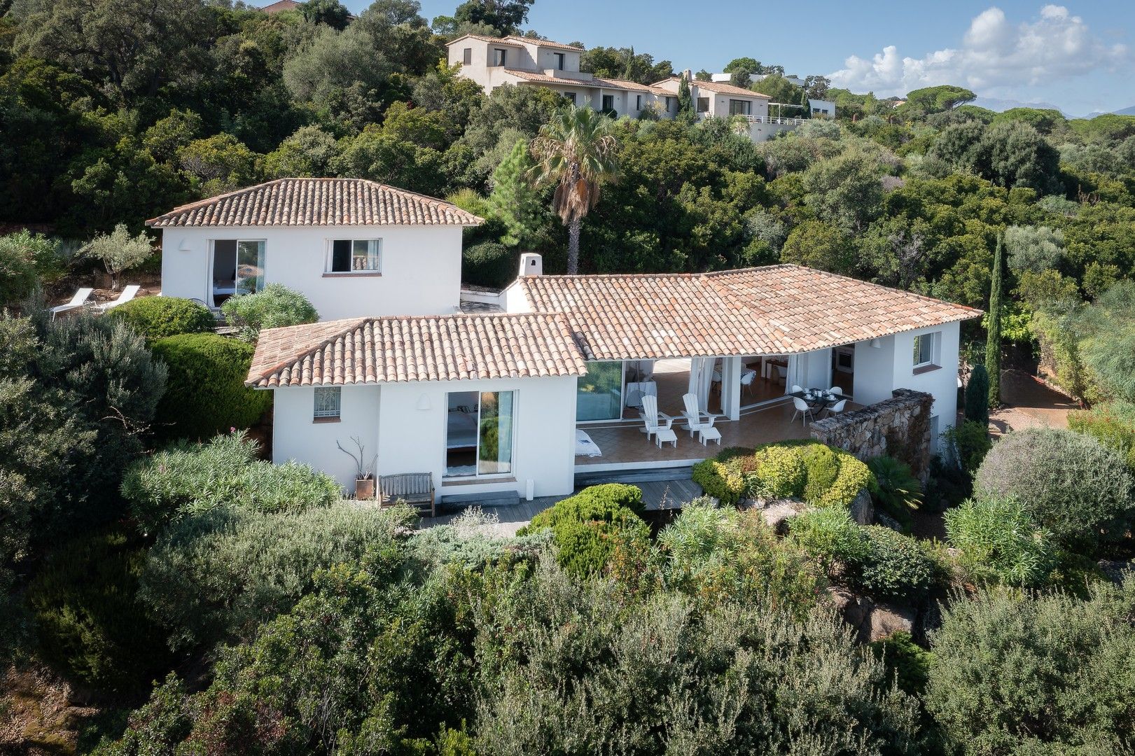 Location saisonnière Villa 6&nbsp;Pièces 200&nbsp;m² Sainte-Lucie De Porto-Vecchio
