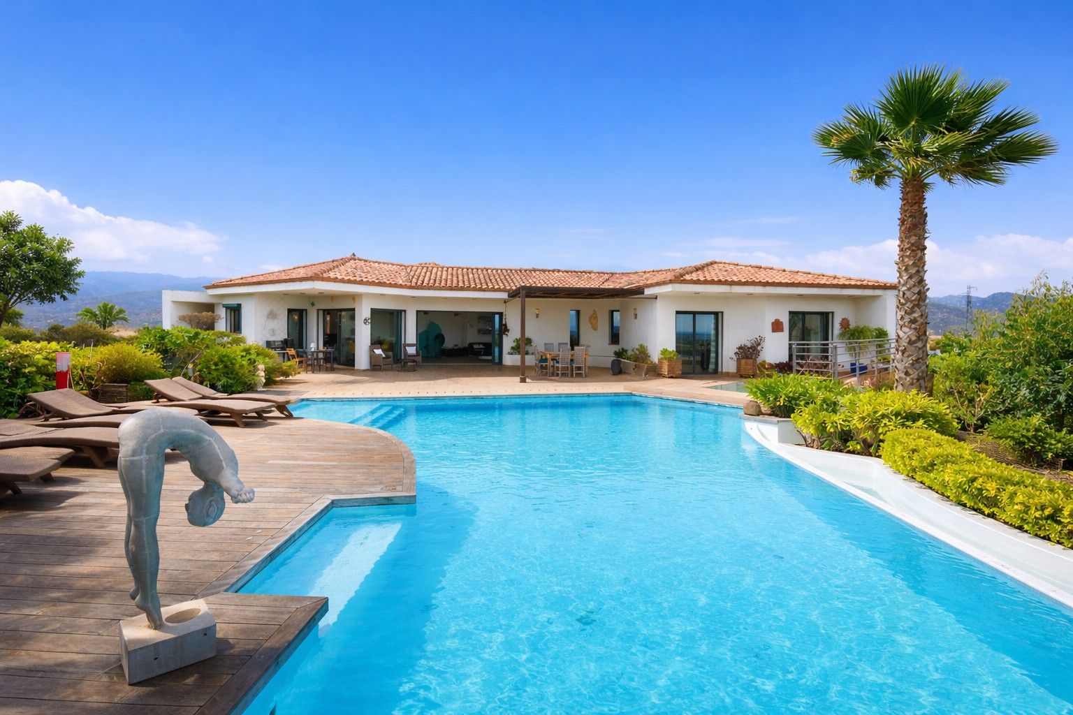 Acheter Villa 8&nbsp;Pièces 307&nbsp;m² Porto-Vecchio