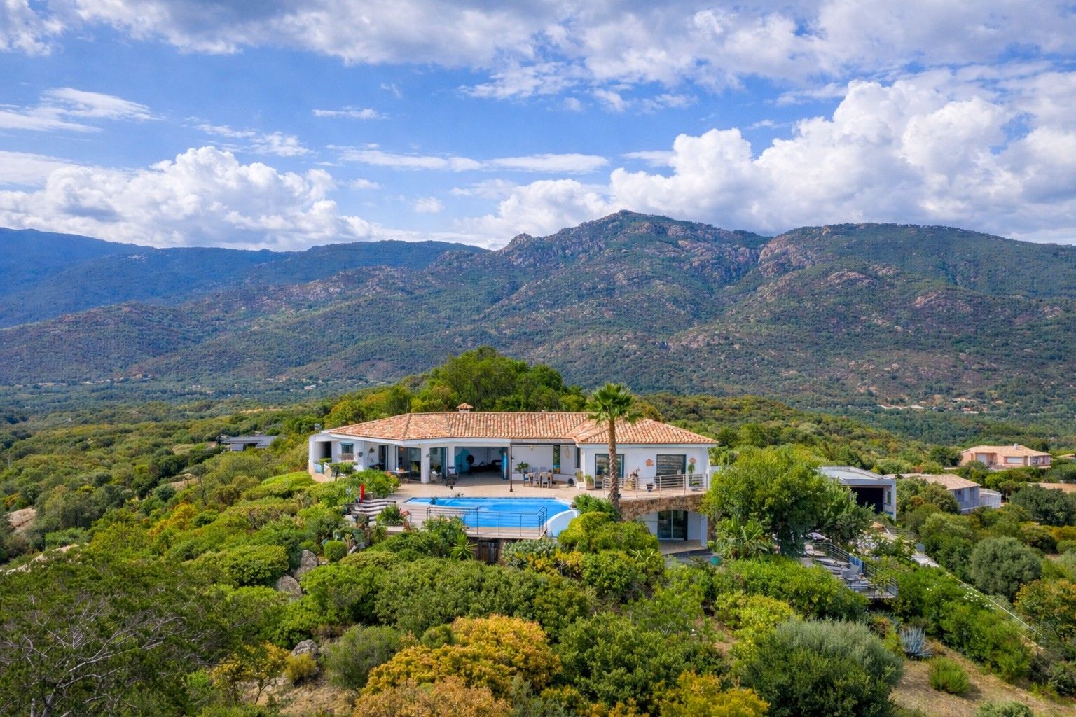 Acheter Villa 8&nbsp;Pièces 307&nbsp;m² Porto-Vecchio