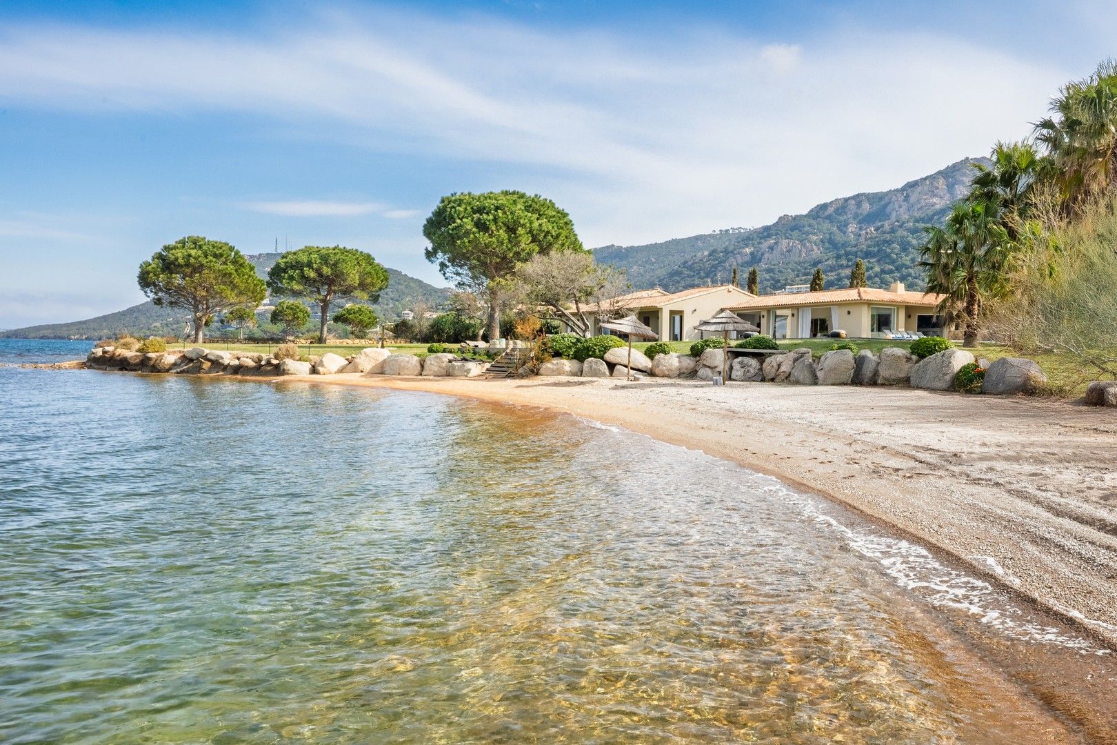 Acheter Villa 7&nbsp;Pièces 300&nbsp;m² Porto-Vecchio