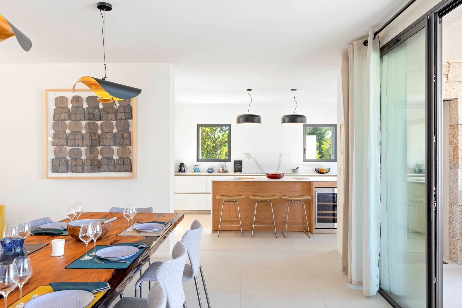 Location saisonnière Villa 6&nbsp;Pièces 250&nbsp;m² Sainte-Lucie De Porto-Vecchio