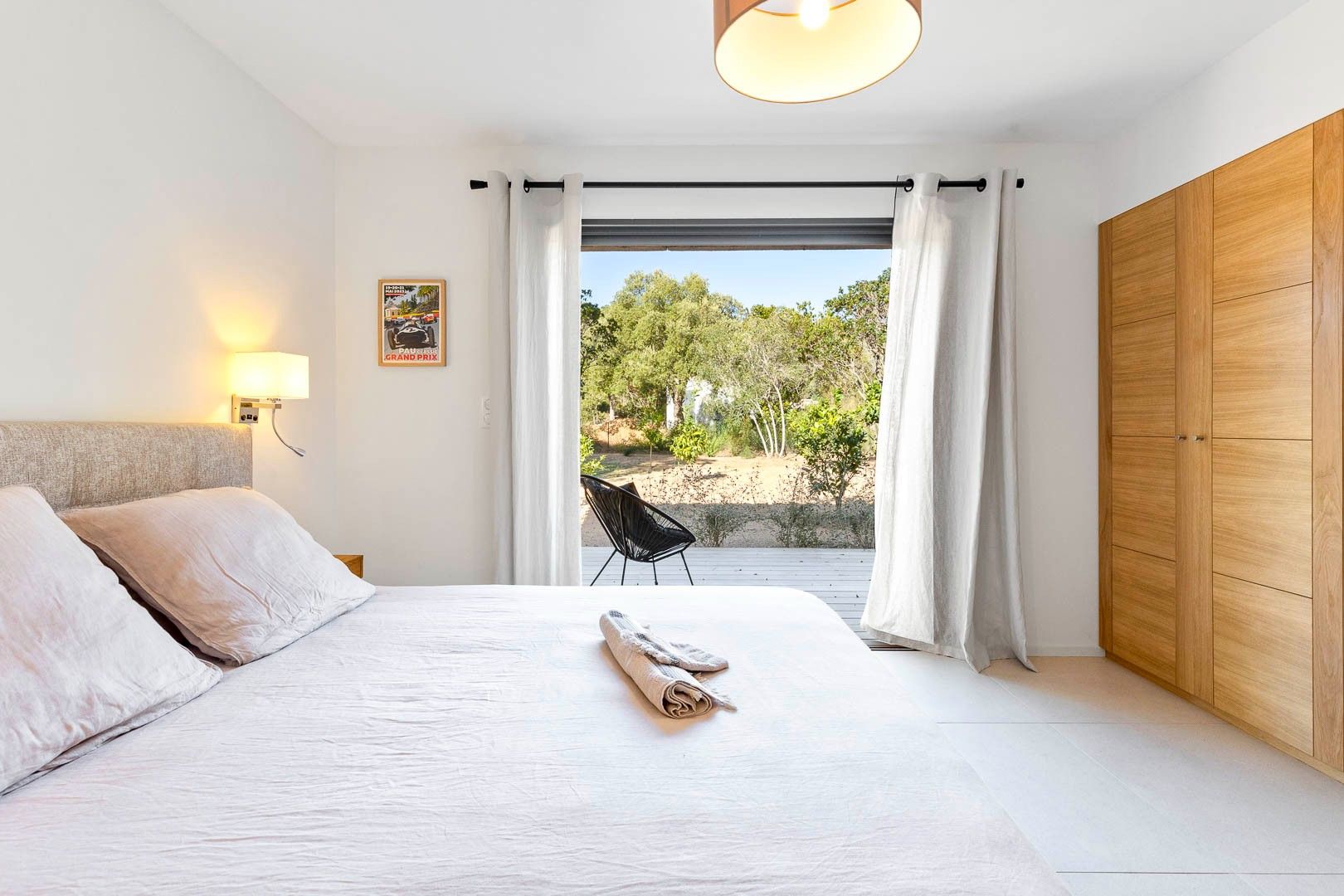 Location saisonnière Villa 6&nbsp;Pièces 250&nbsp;m² Sainte-Lucie De Porto-Vecchio