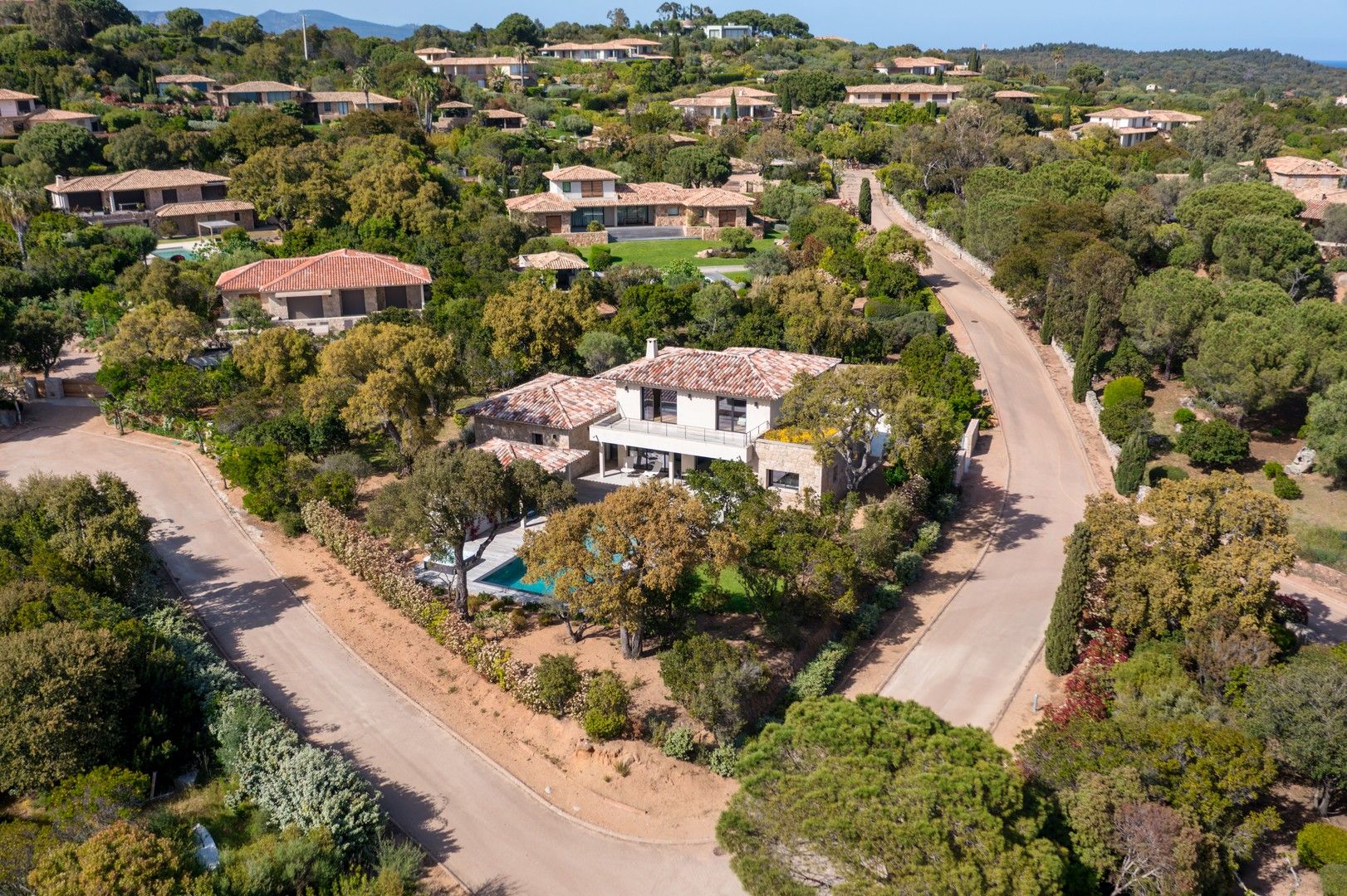 Location saisonnière Villa 6&nbsp;Pièces 250&nbsp;m² Sainte-Lucie De Porto-Vecchio