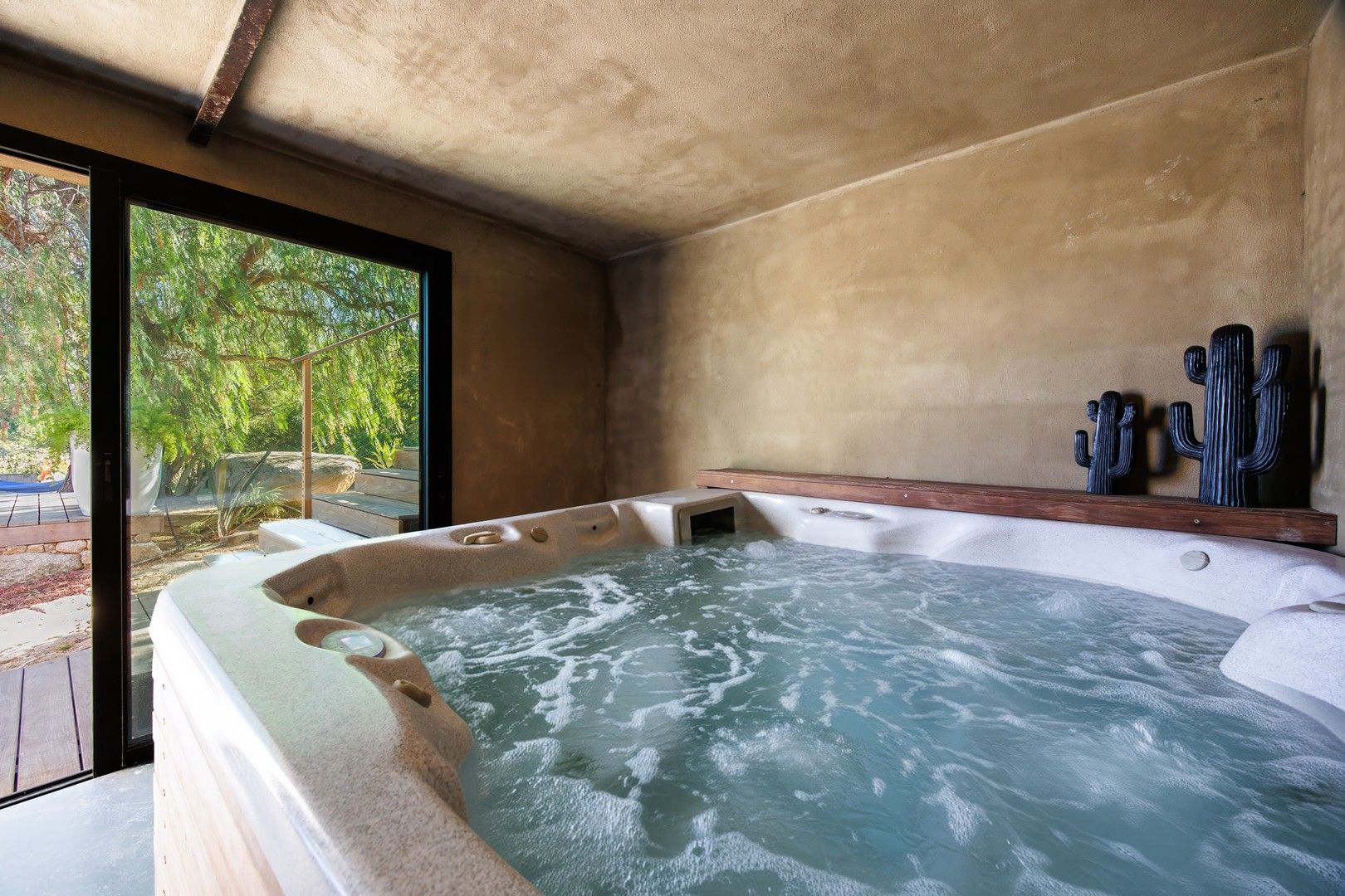 Acheter Villa 8&nbsp;Pièces 320&nbsp;m² Sainte-Lucie De Porto-Vecchio