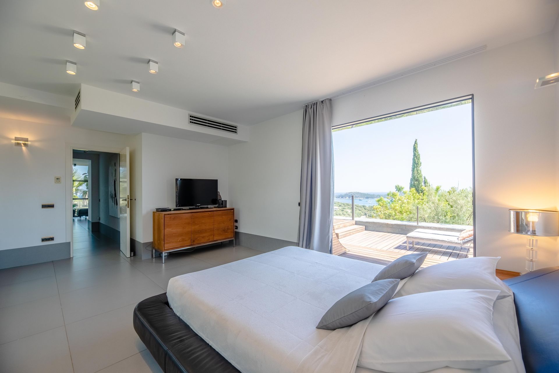 Acheter Villa 7&nbsp;Pièces 315&nbsp;m² Sainte-Lucie De Porto-Vecchio
