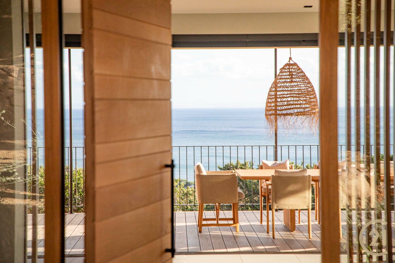 Location saisonnière Villa 7&nbsp;Pièces 300&nbsp;m² Porto-Vecchio