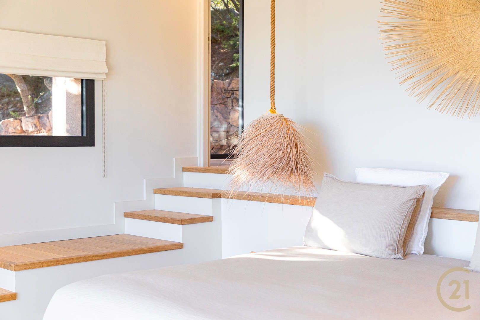 Location saisonnière Villa 7&nbsp;Pièces 300&nbsp;m² Porto-Vecchio