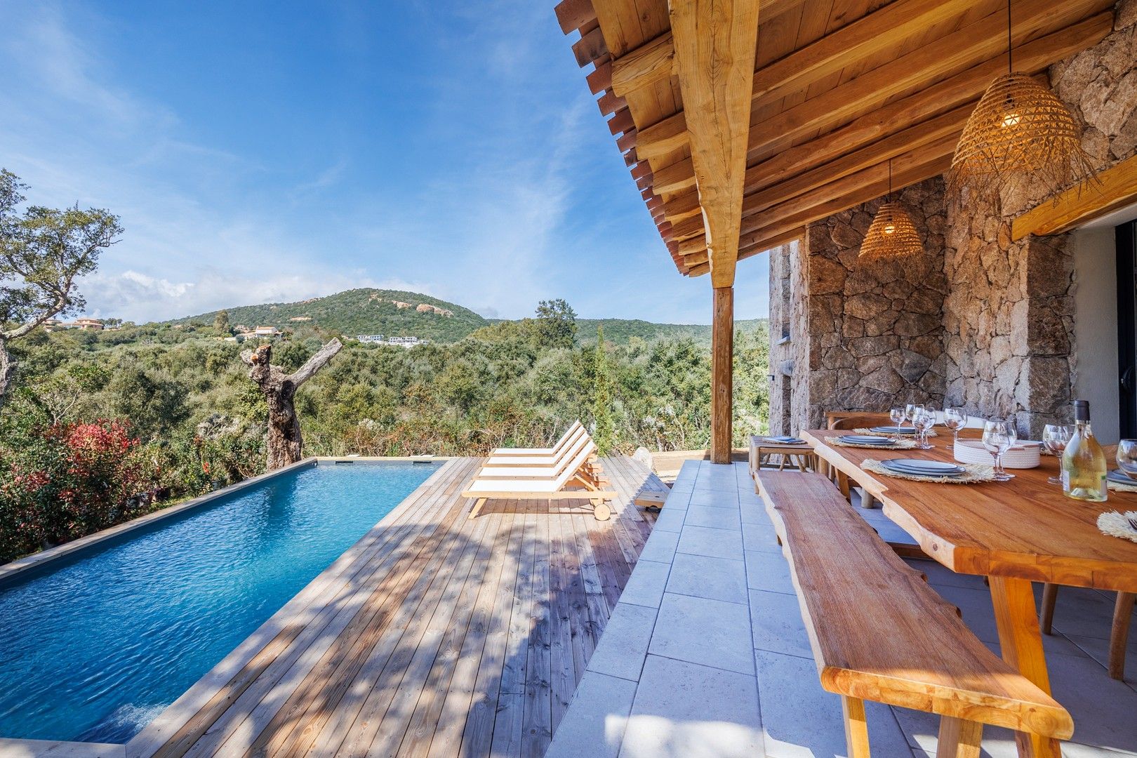 Location saisonnière Villa 4&nbsp;Pièces 95&nbsp;m² Sainte-Lucie-De-Porto-Vecchio