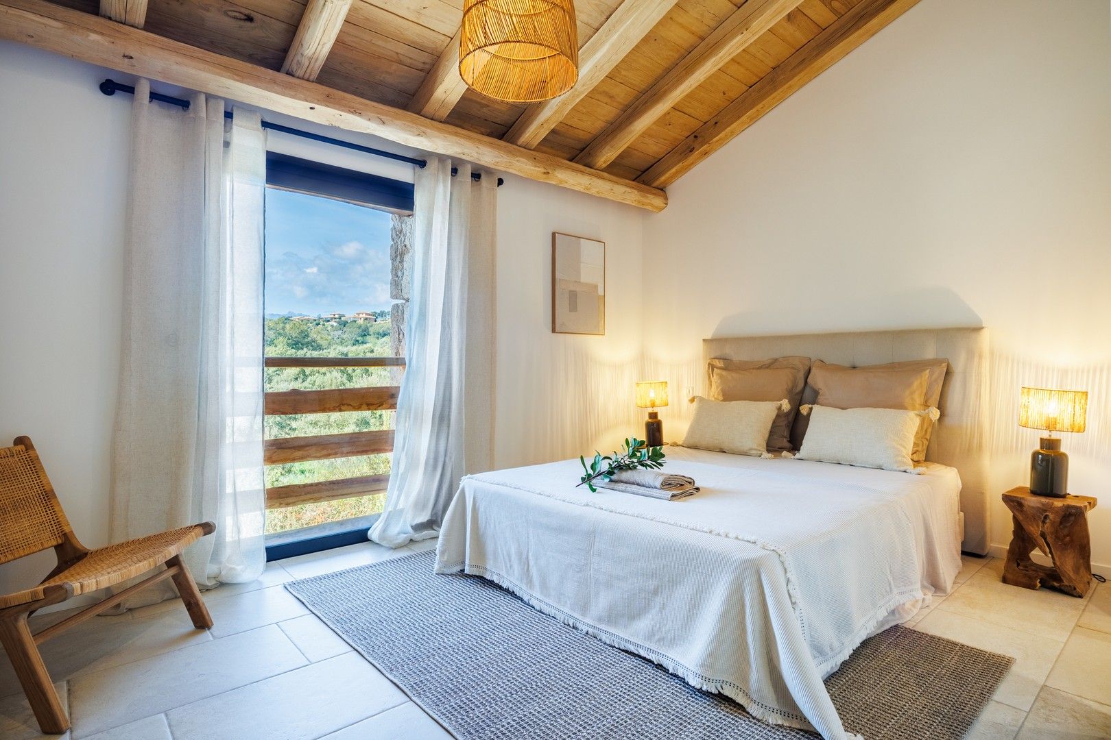Location saisonnière Villa 4&nbsp;Pièces 95&nbsp;m² Sainte-Lucie-De-Porto-Vecchio