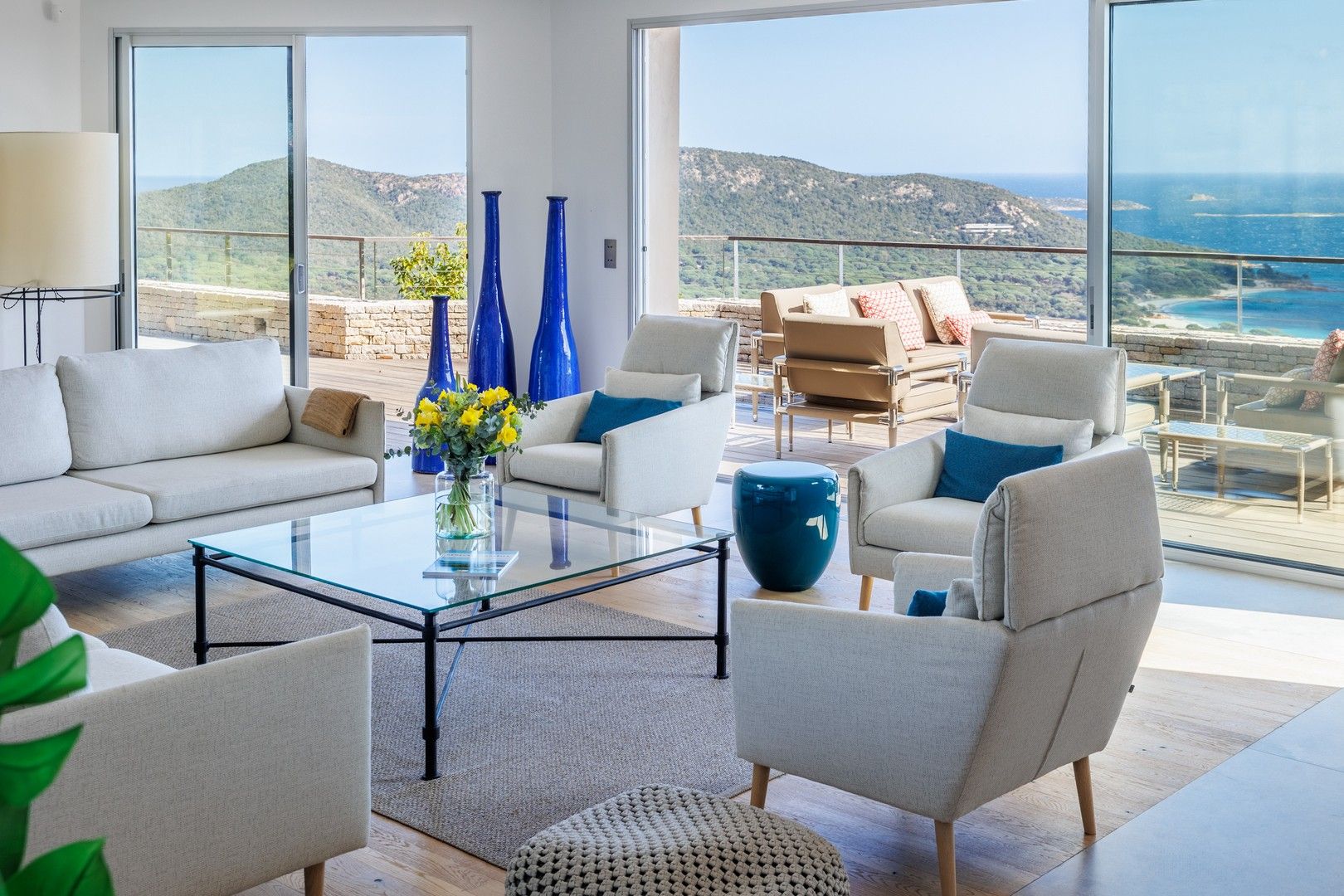 Location saisonnière Villa 8&nbsp;Pièces 400&nbsp;m² Porto-Vecchio