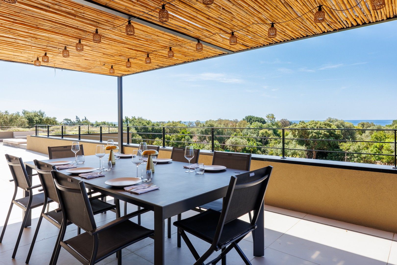 Location saisonnière Villa 7&nbsp;Pièces 300&nbsp;m² Sainte-Lucie De Porto-Vecchio