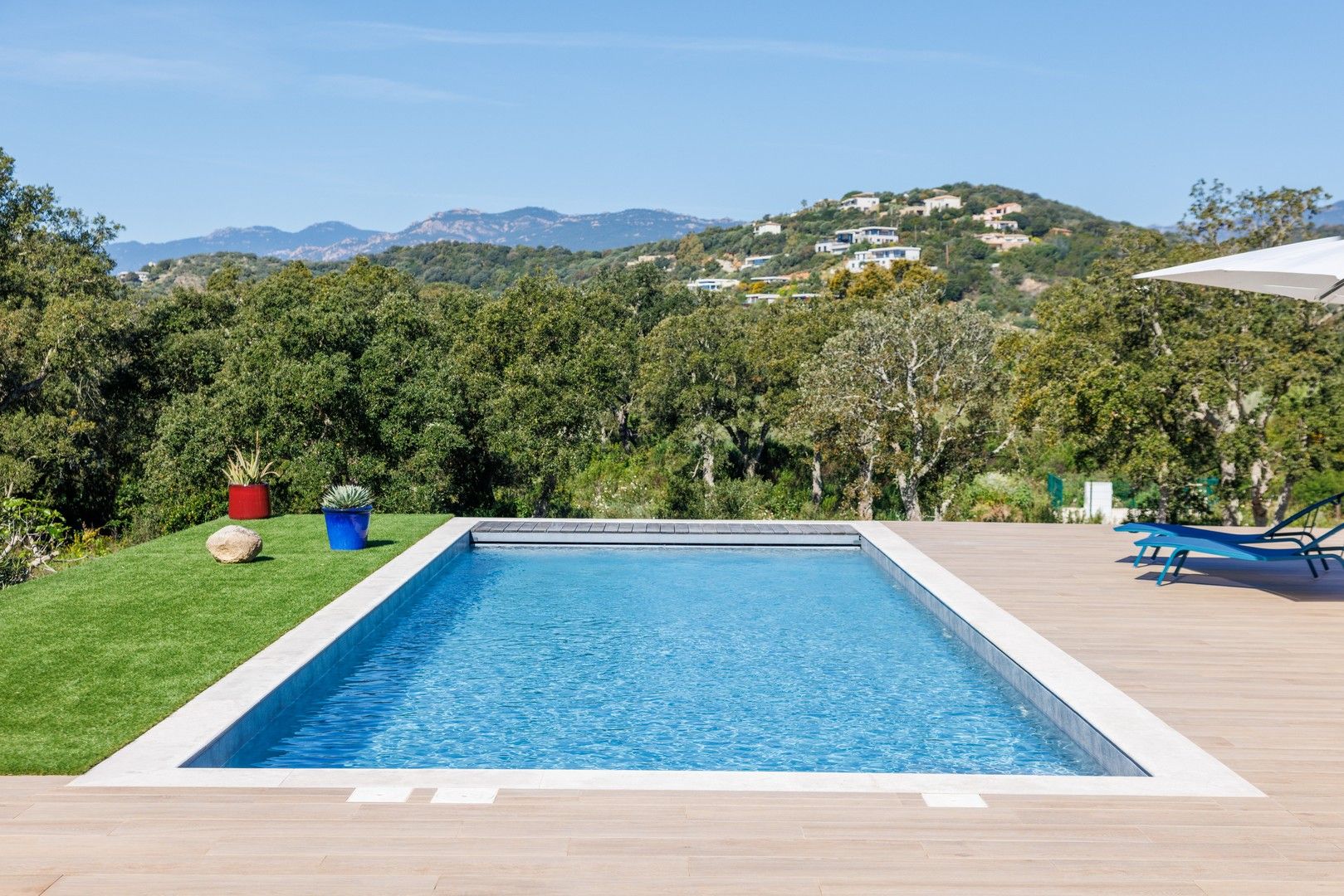 Location saisonnière Villa 4&nbsp;Pièces 190&nbsp;m² Sainte-Lucie De Porto-Vecchio