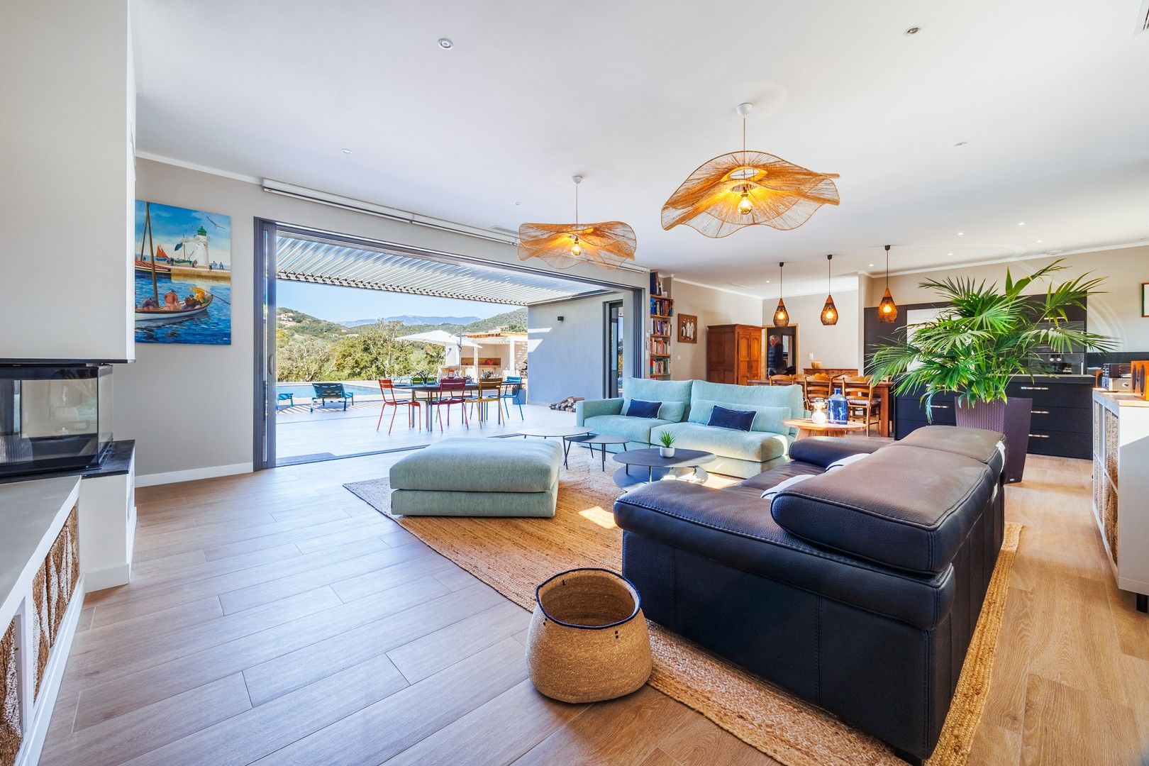 Location saisonnière Villa 4&nbsp;Pièces 190&nbsp;m² Sainte-Lucie De Porto-Vecchio