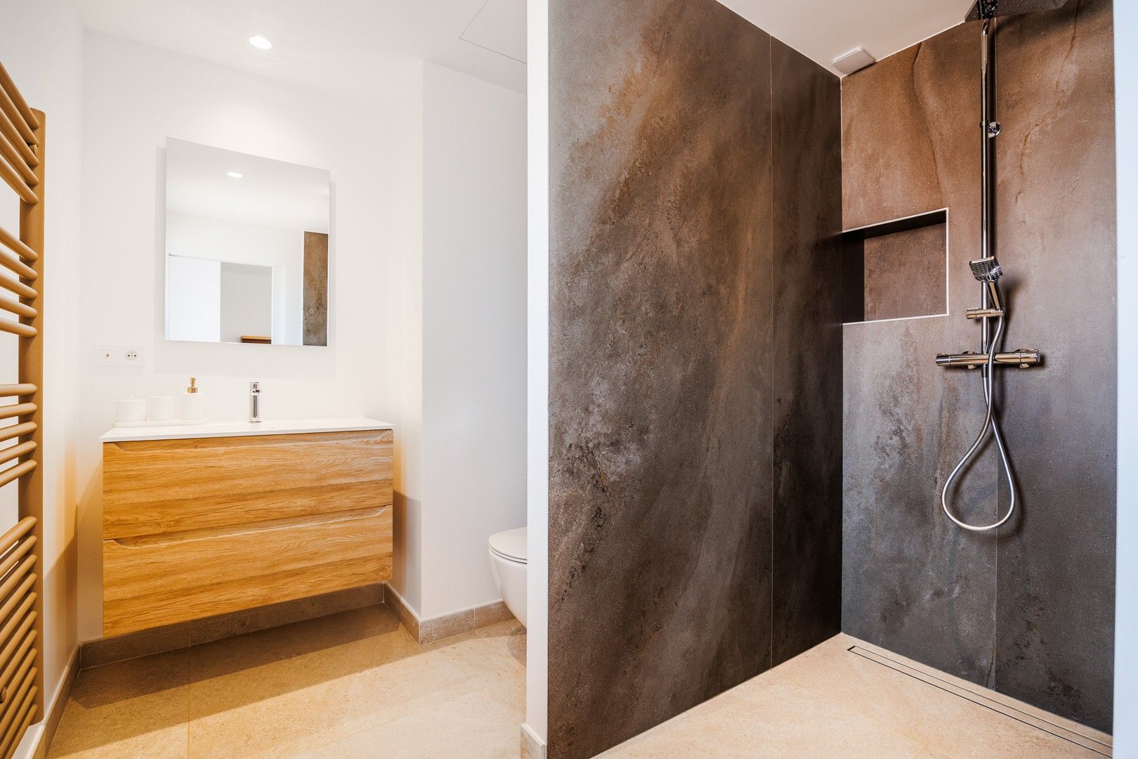 Location saisonnière Villa 5&nbsp;Pièces 200&nbsp;m² Porto-Vecchio