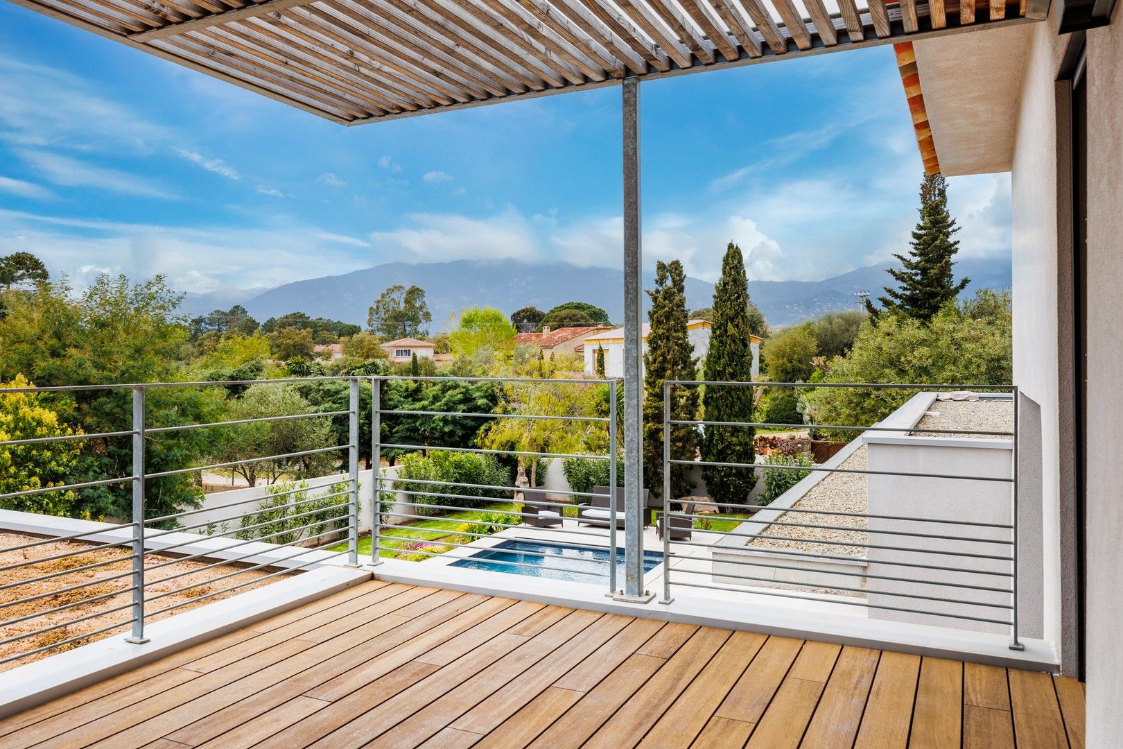 Location saisonnière Villa 5&nbsp;Pièces 200&nbsp;m² Porto-Vecchio