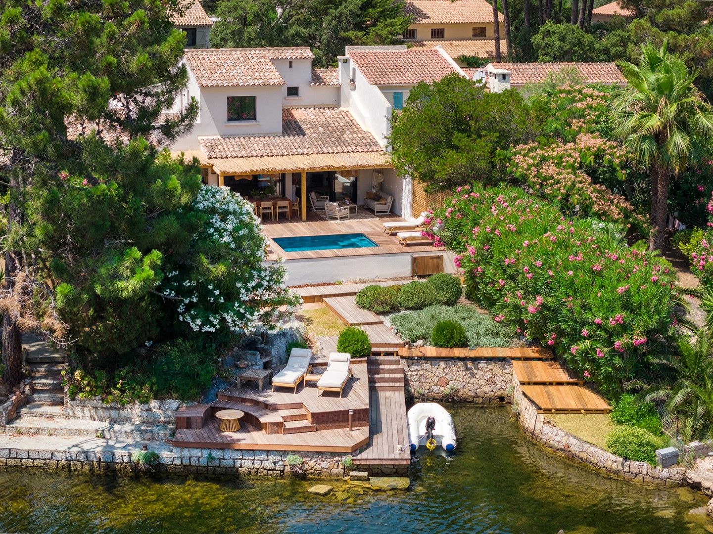 Location saisonnière Villa 5&nbsp;Pièces 150&nbsp;m² Lecci