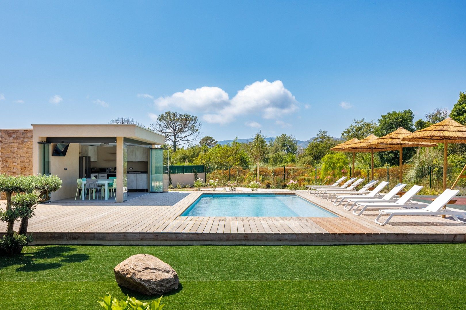 Location saisonnière Villa 6&nbsp;Pièces 237&nbsp;m² Lecci