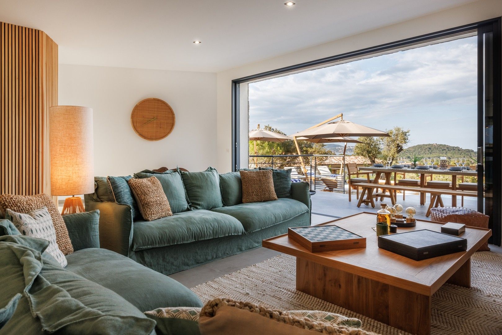 Seasonal rental Villa 6&nbsp;rooms 300&nbsp;m² Sainte-Lucie De Porto-Vecchio