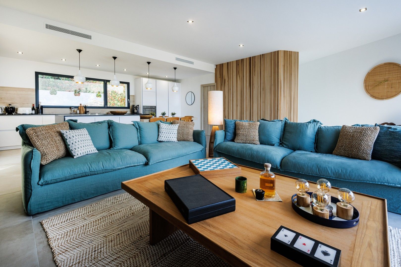 Seasonal rental Villa 6&nbsp;rooms 300&nbsp;m² Sainte-Lucie De Porto-Vecchio