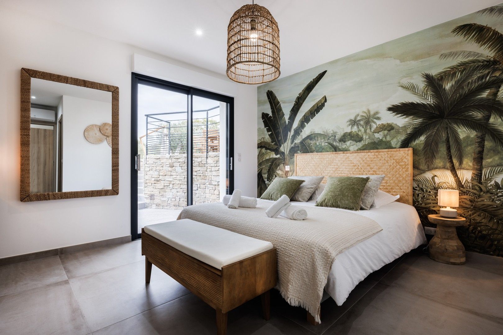 Seasonal rental Villa 6&nbsp;rooms 300&nbsp;m² Sainte-Lucie De Porto-Vecchio