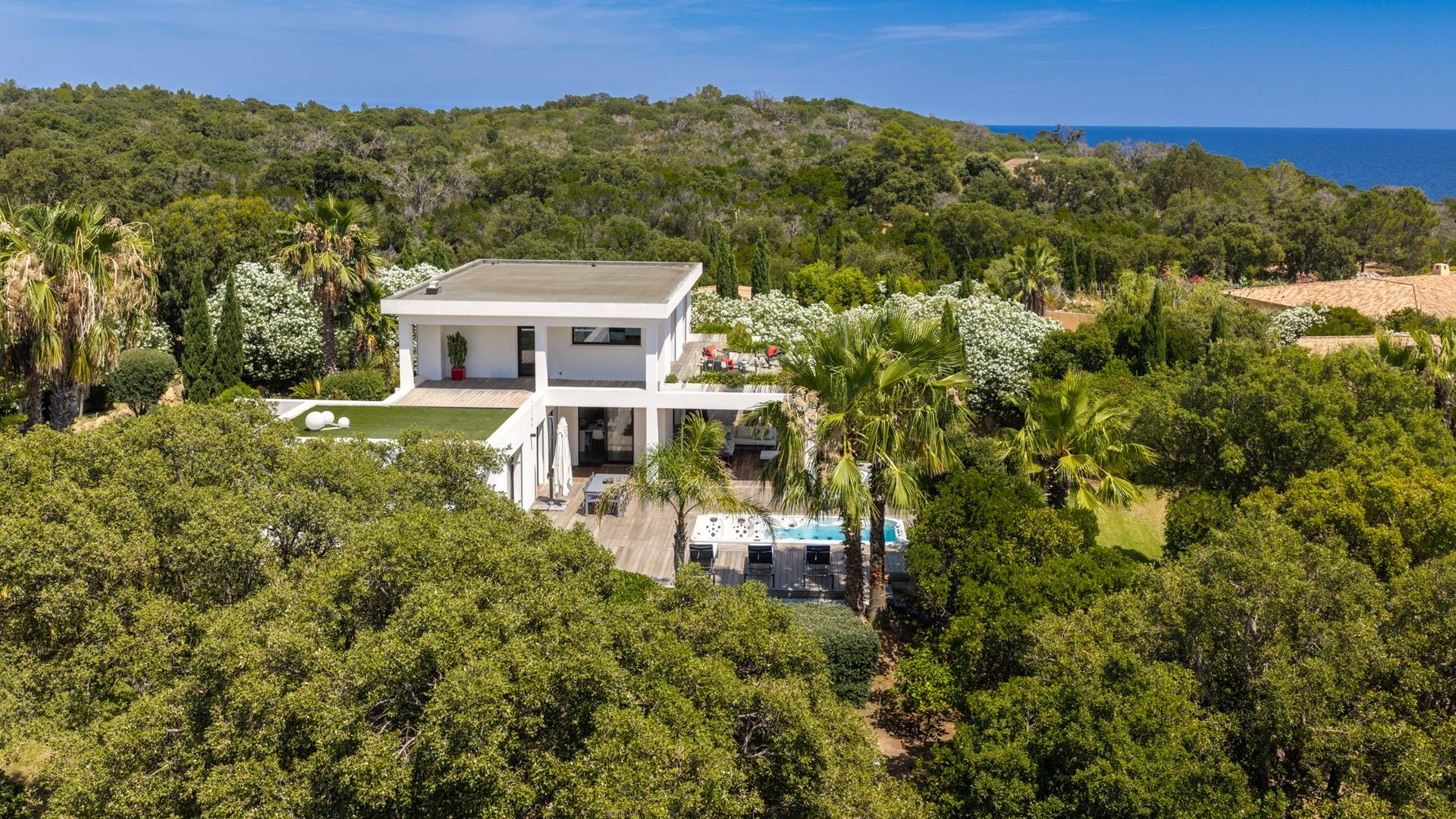 Acheter Propriété 8&nbsp;Pièces 257.97&nbsp;m² Zonza