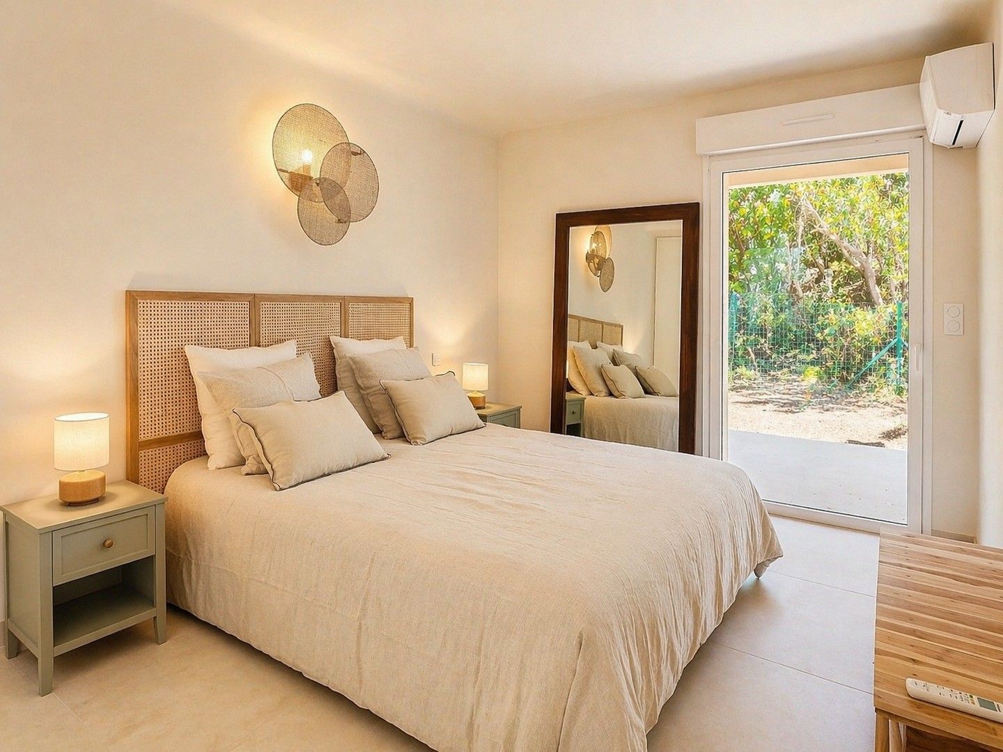 Sale Villa 6&nbsp;rooms 185&nbsp;m² Ste Lucie De Porto-Vecchio