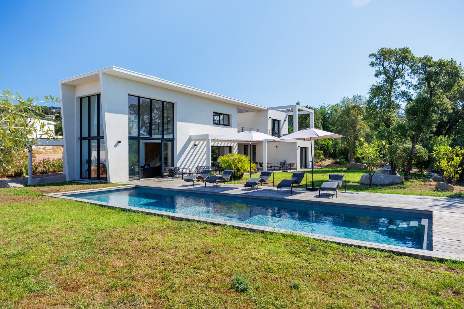 Acheter Villa 8&nbsp;Pièces 257&nbsp;m² Lecci