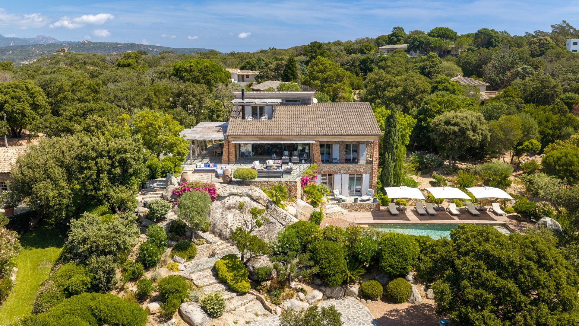 Location saisonnière Villa 8&nbsp;Pièces 295&nbsp;m² Lecci