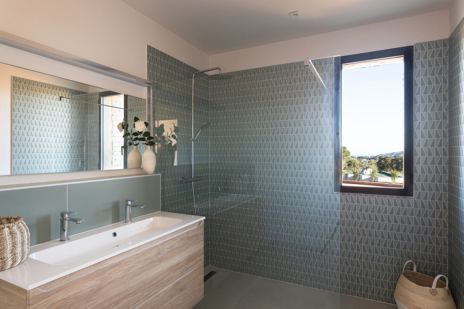 Location saisonnière Villa 6&nbsp;Pièces 350&nbsp;m² Sainte-Lucie De Porto-Vecchio