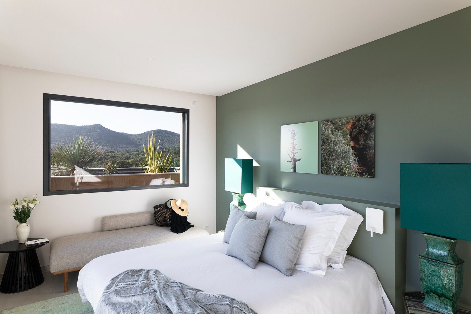 Location saisonnière Villa 6&nbsp;Pièces 350&nbsp;m² Sainte-Lucie De Porto-Vecchio